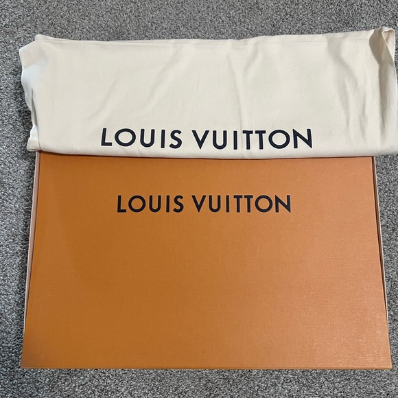 Louis Vuitton Neverfull MM Purse - Picture 1 of 2